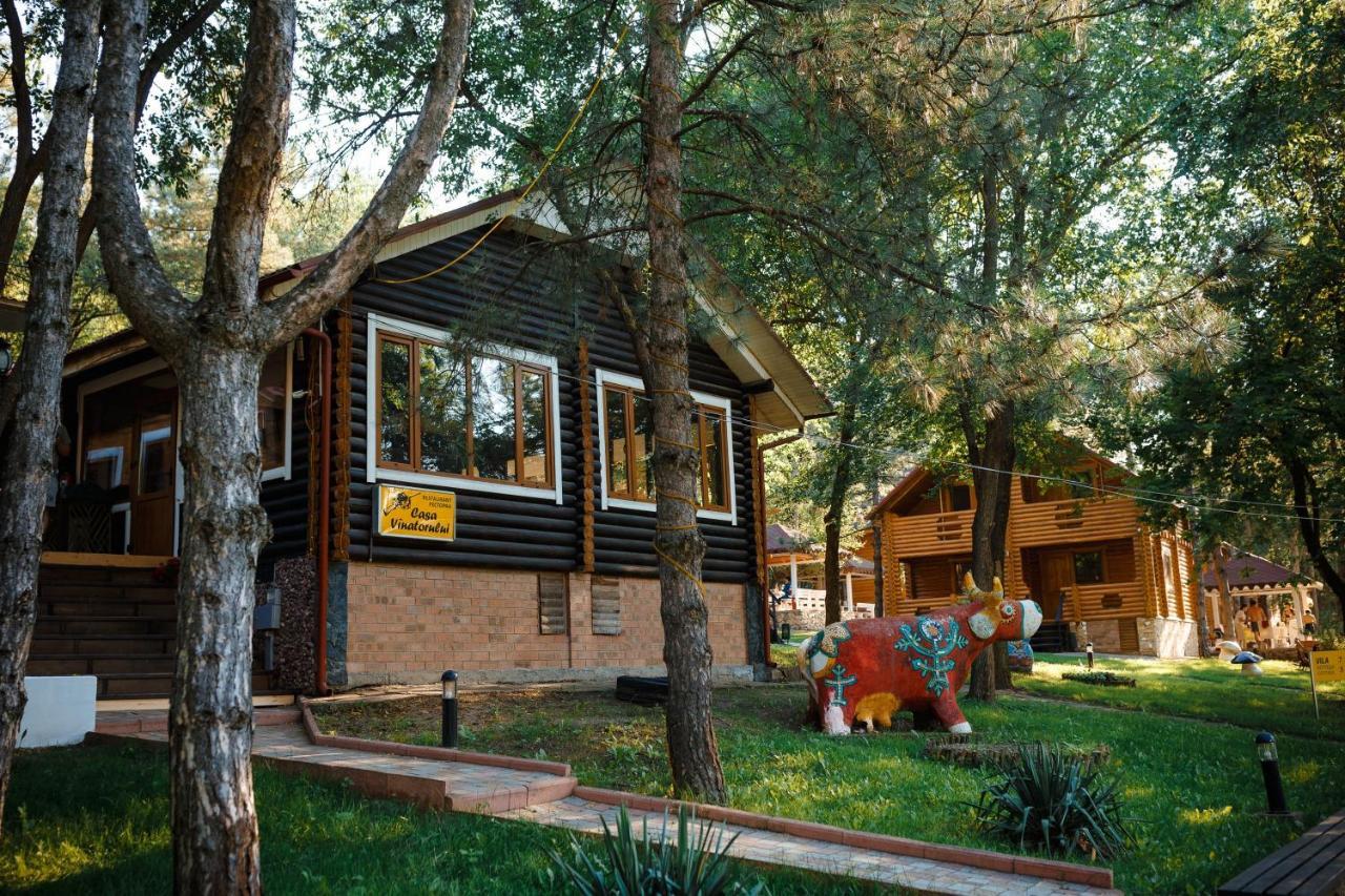 Sky Land Camping & Resort Cricova Zewnętrze zdjęcie