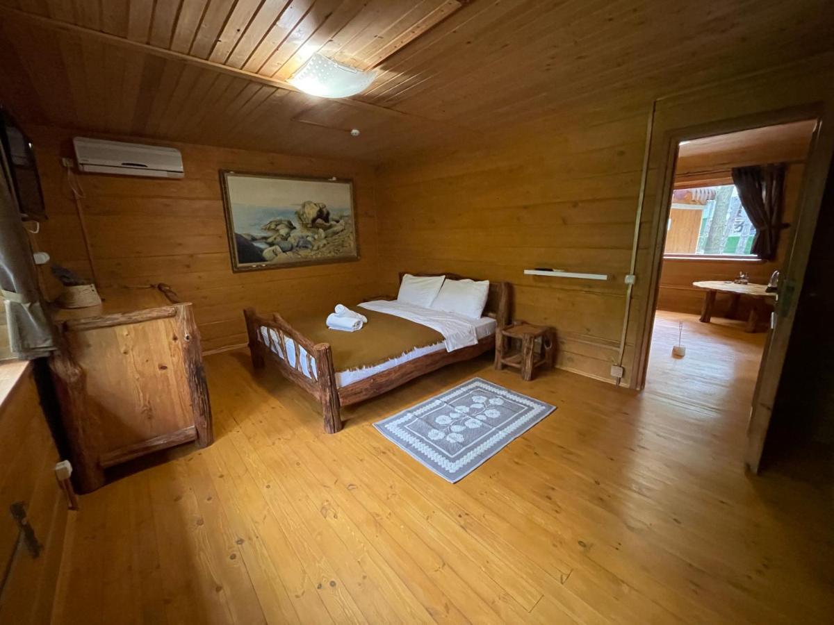 Sky Land Camping & Resort Cricova Zewnętrze zdjęcie